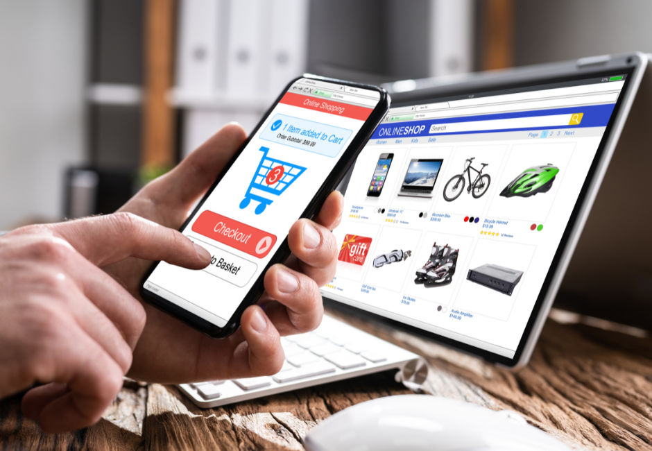 Purchasing from an online ecommerce store on a smart phone